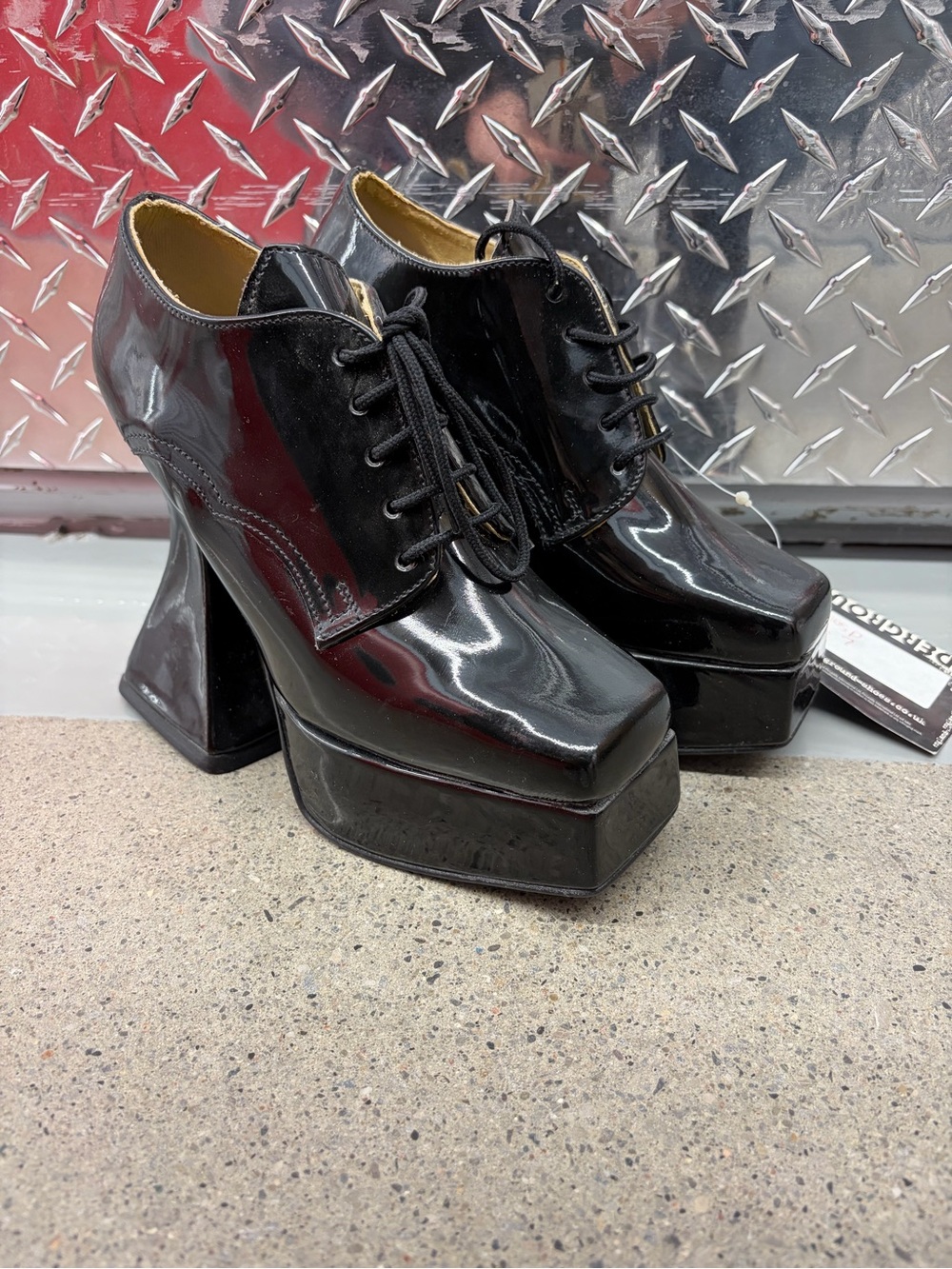 BNWT Underground England Darkside Platform Lace-Up Heels